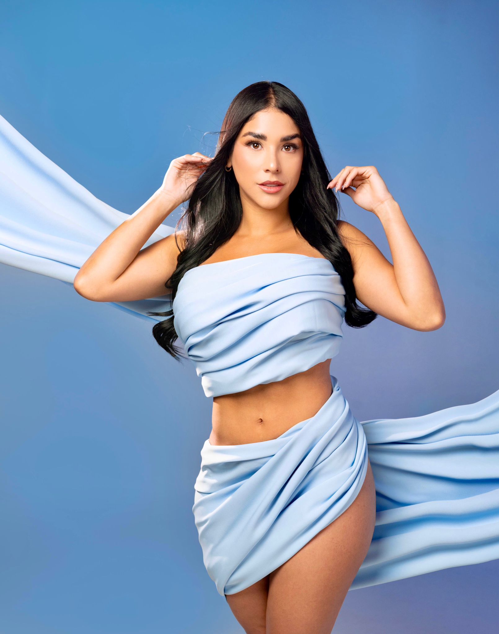 Escort - KIARA - Ibiza Tops